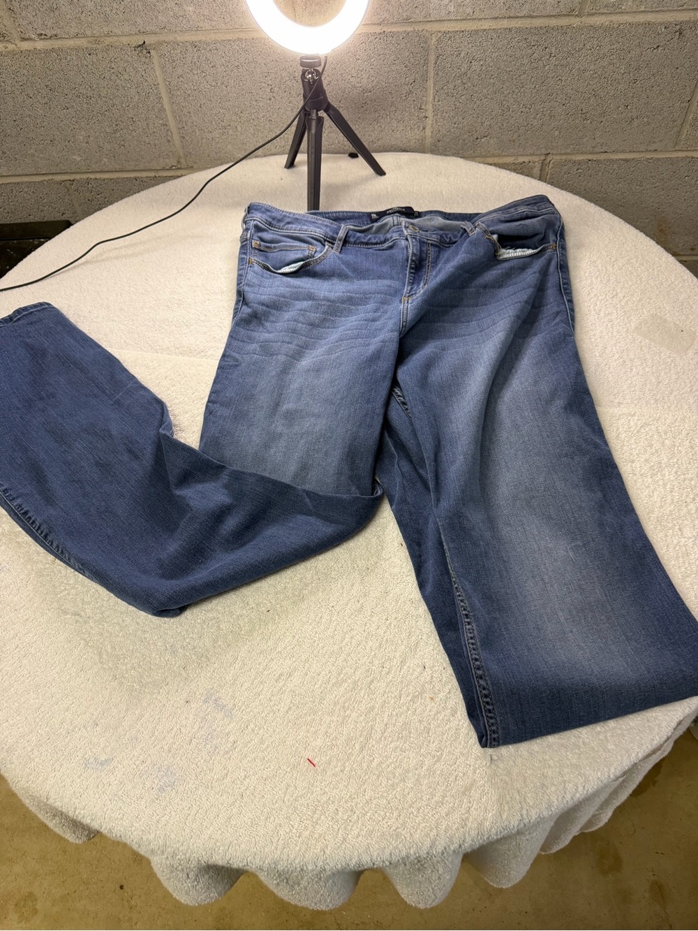 Hollister size 19L mid rise boot cut Classic Women's Blue Denim Jeans